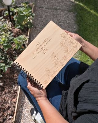 Neumíš své pocity dostatečně vyjádřit? ❣️ Nemáš čas, chybí ti slova, nebo není ten správný moment? Známe to 🎁 Věnování je...